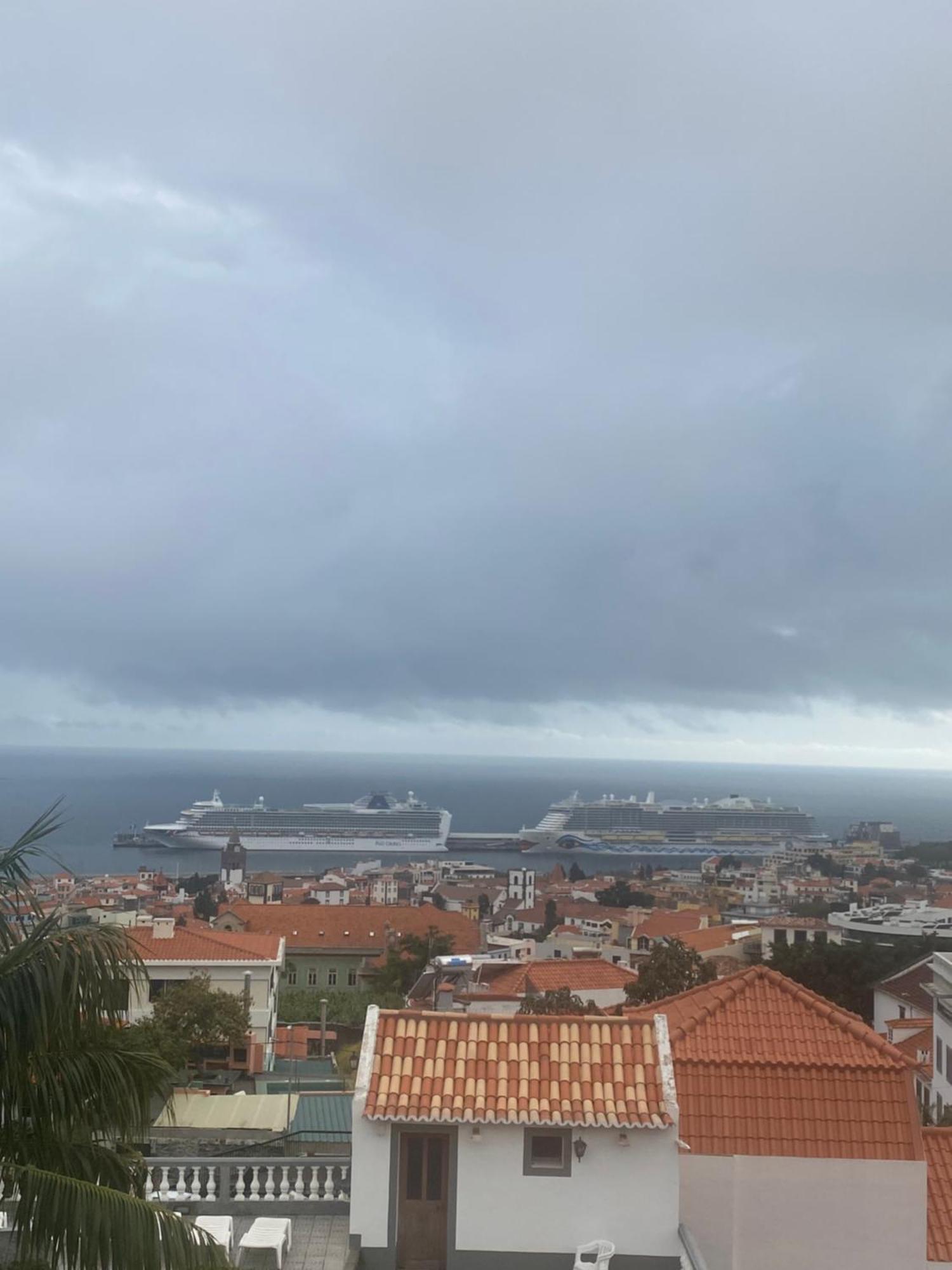 Valhalla Panorama - The Old Residencial Pina Funchal  Room photo