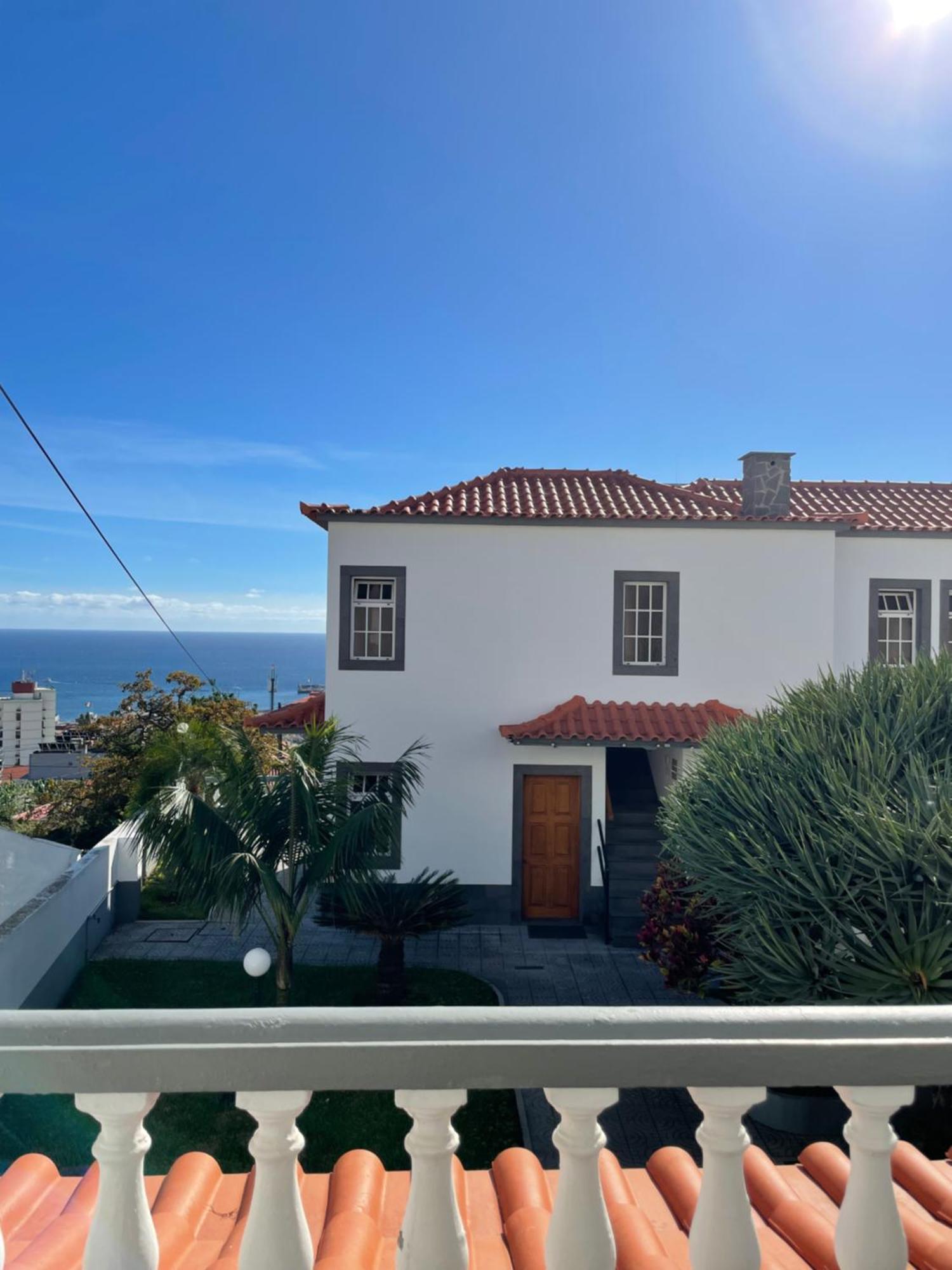 Valhalla Panorama - The Old Residencial Pina Funchal  Room photo