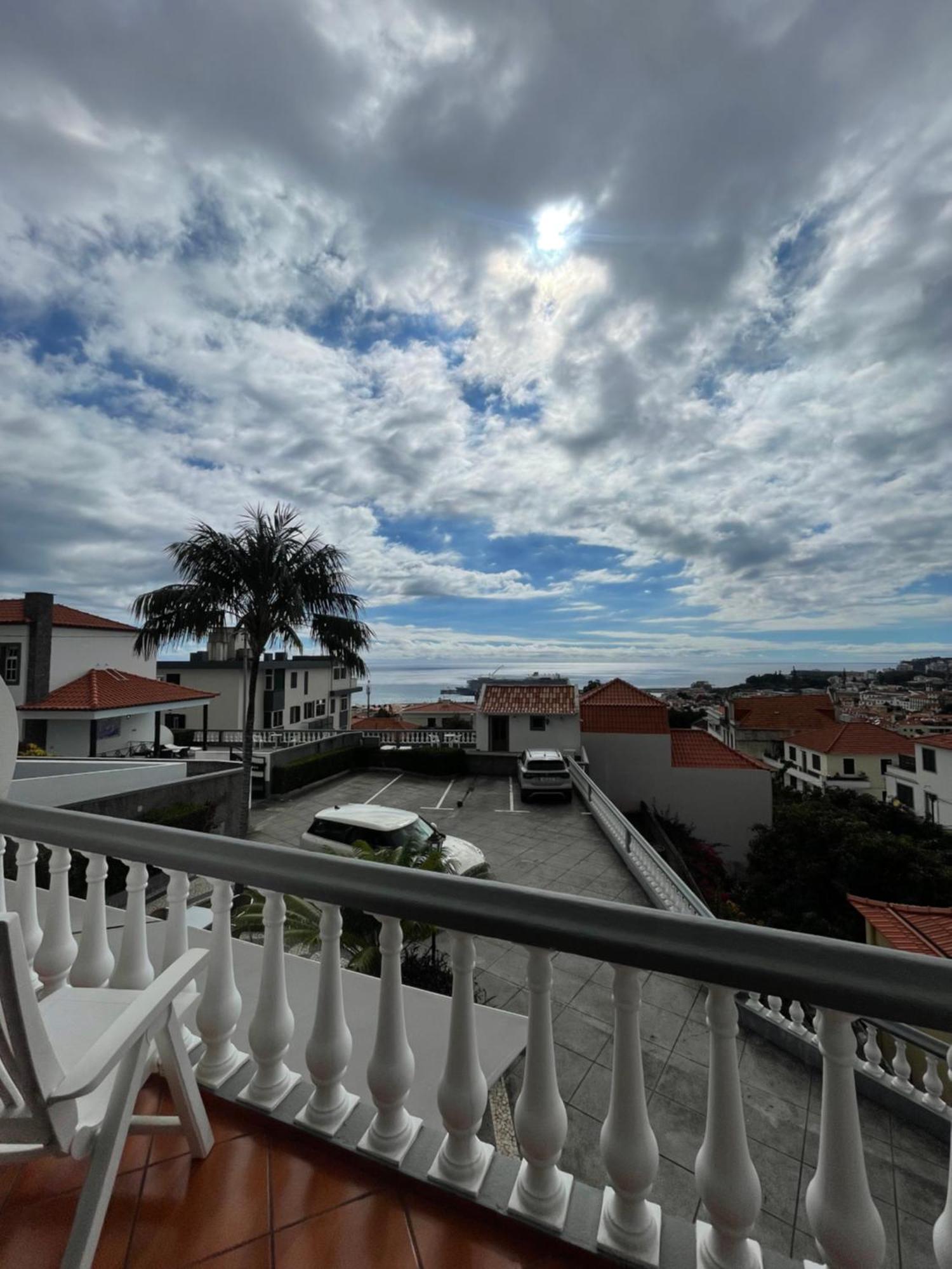 Valhalla Panorama - The Old Residencial Pina Funchal  Room photo