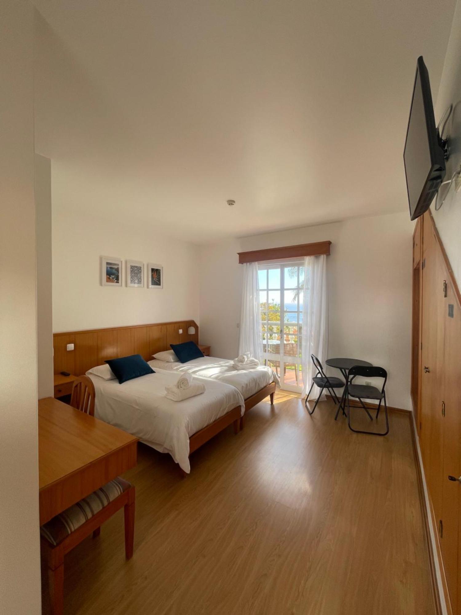 Valhalla Panorama - The Old Residencial Pina Funchal  Room photo
