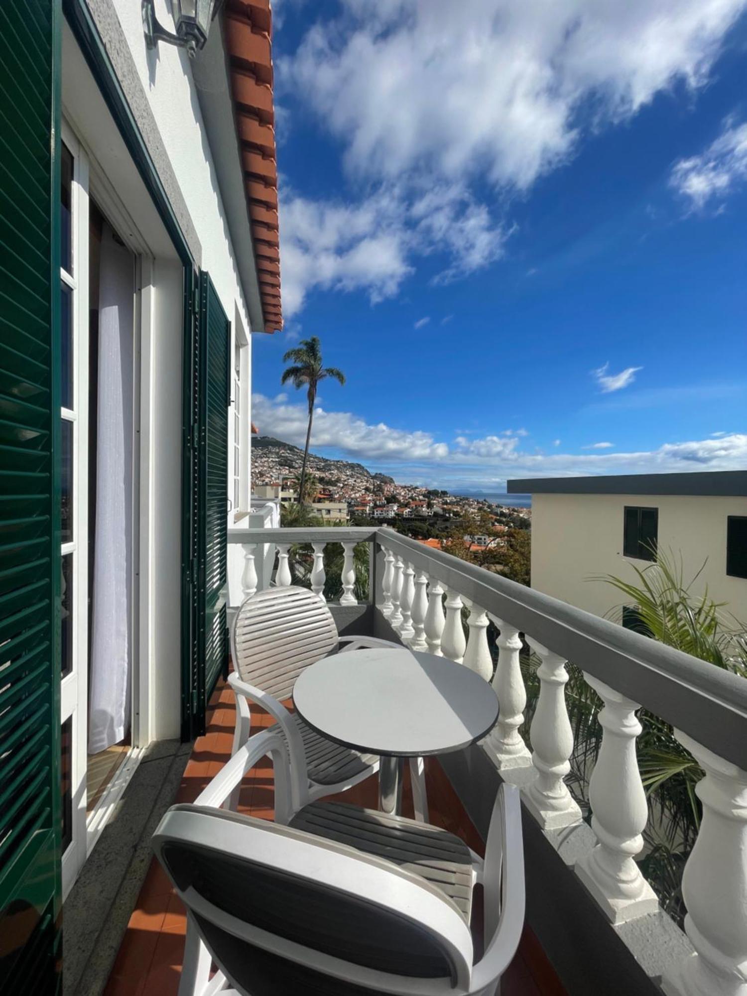 Valhalla Panorama - The Old Residencial Pina Funchal  Room photo