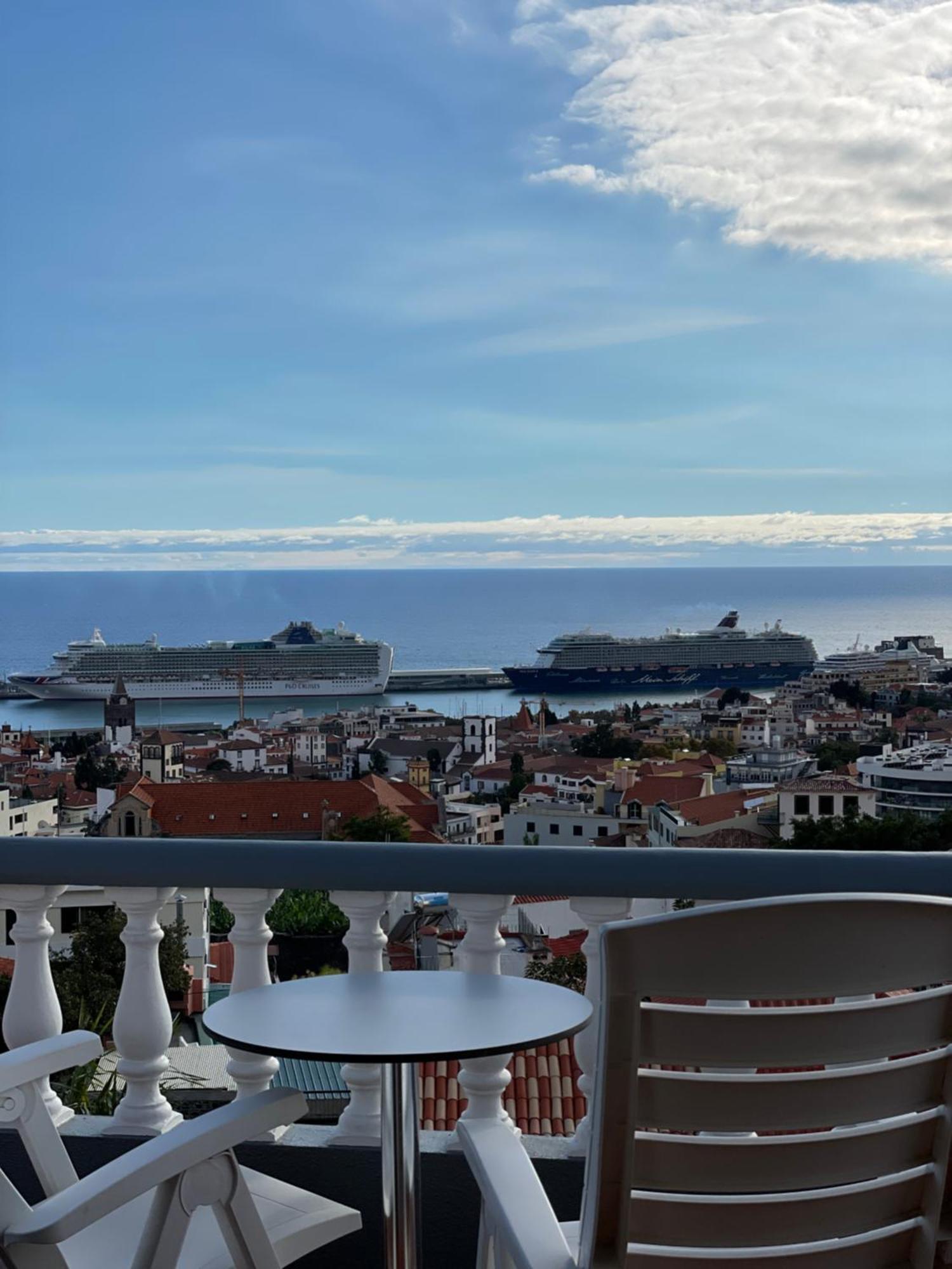 Valhalla Panorama - The Old Residencial Pina Funchal  Room photo