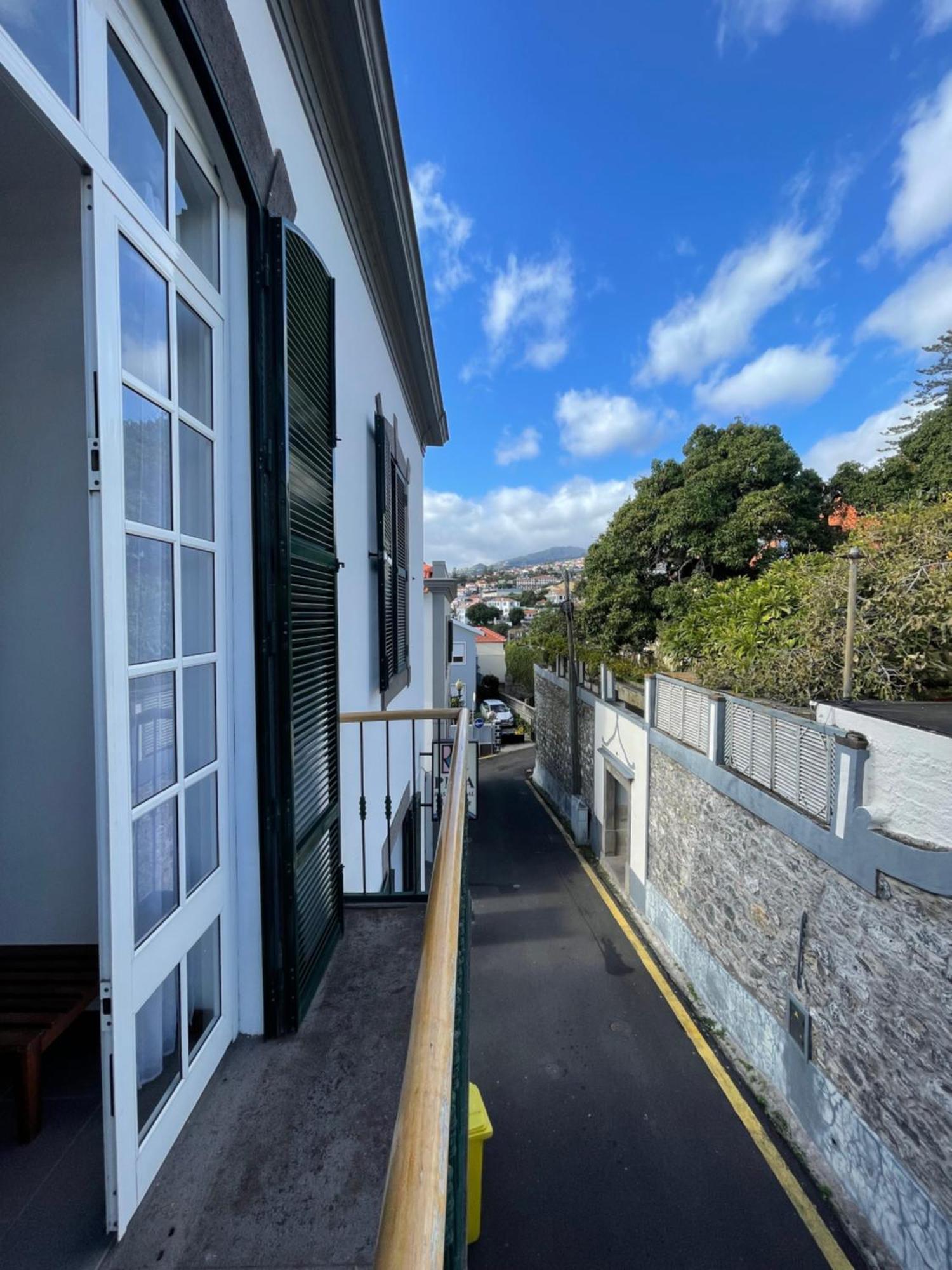 Valhalla Panorama - The Old Residencial Pina Funchal  Room photo