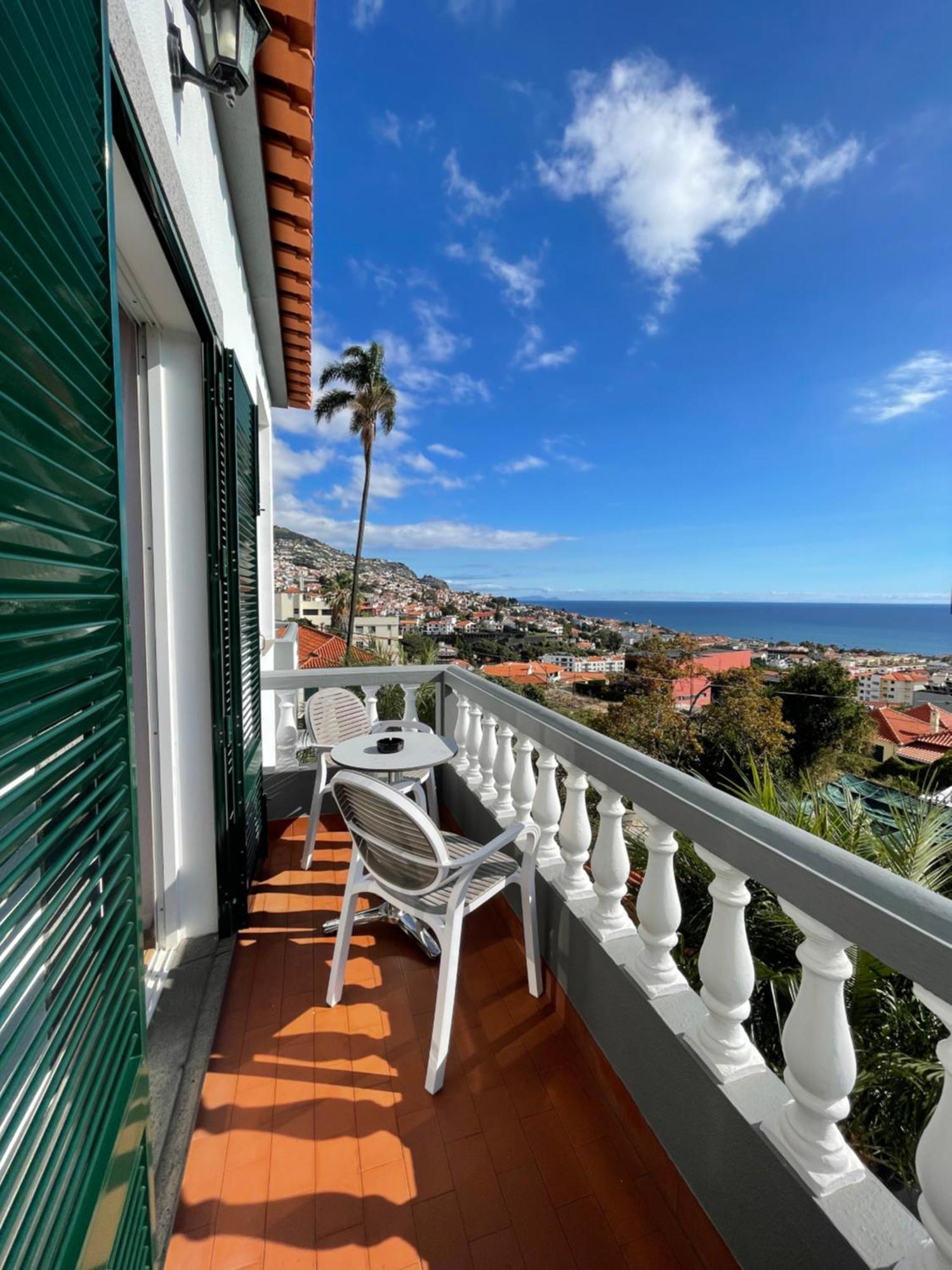 Valhalla Panorama - The Old Residencial Pina Funchal  Room photo