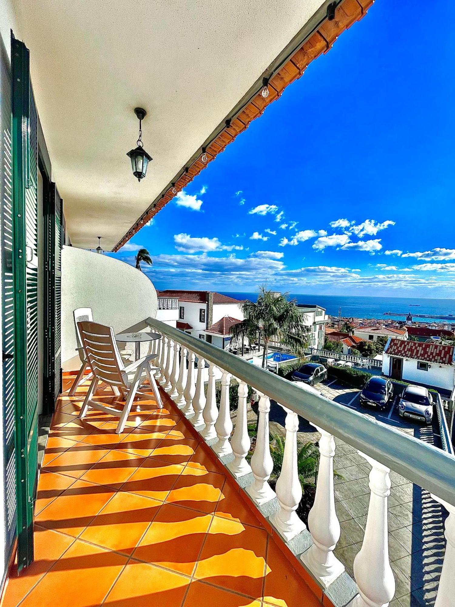 Valhalla Panorama - The Old Residencial Pina Funchal  Room photo
